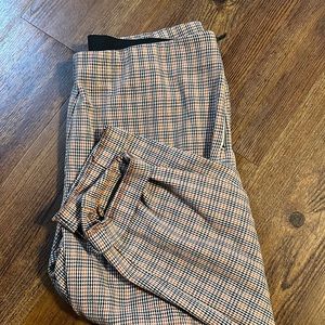 Houndstooth printed ankle pants